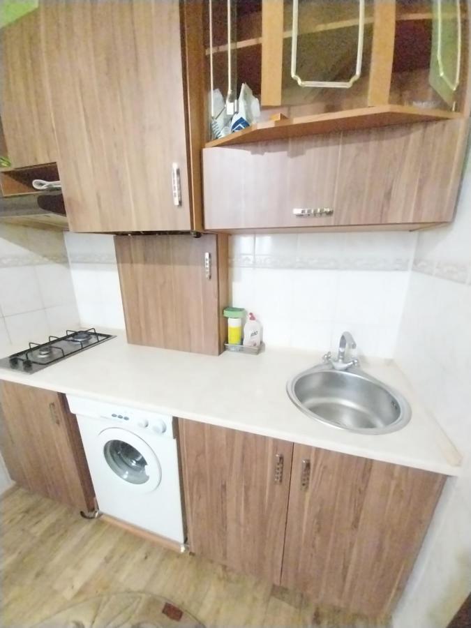 1ком апартаменты,парковка,улхорватская *