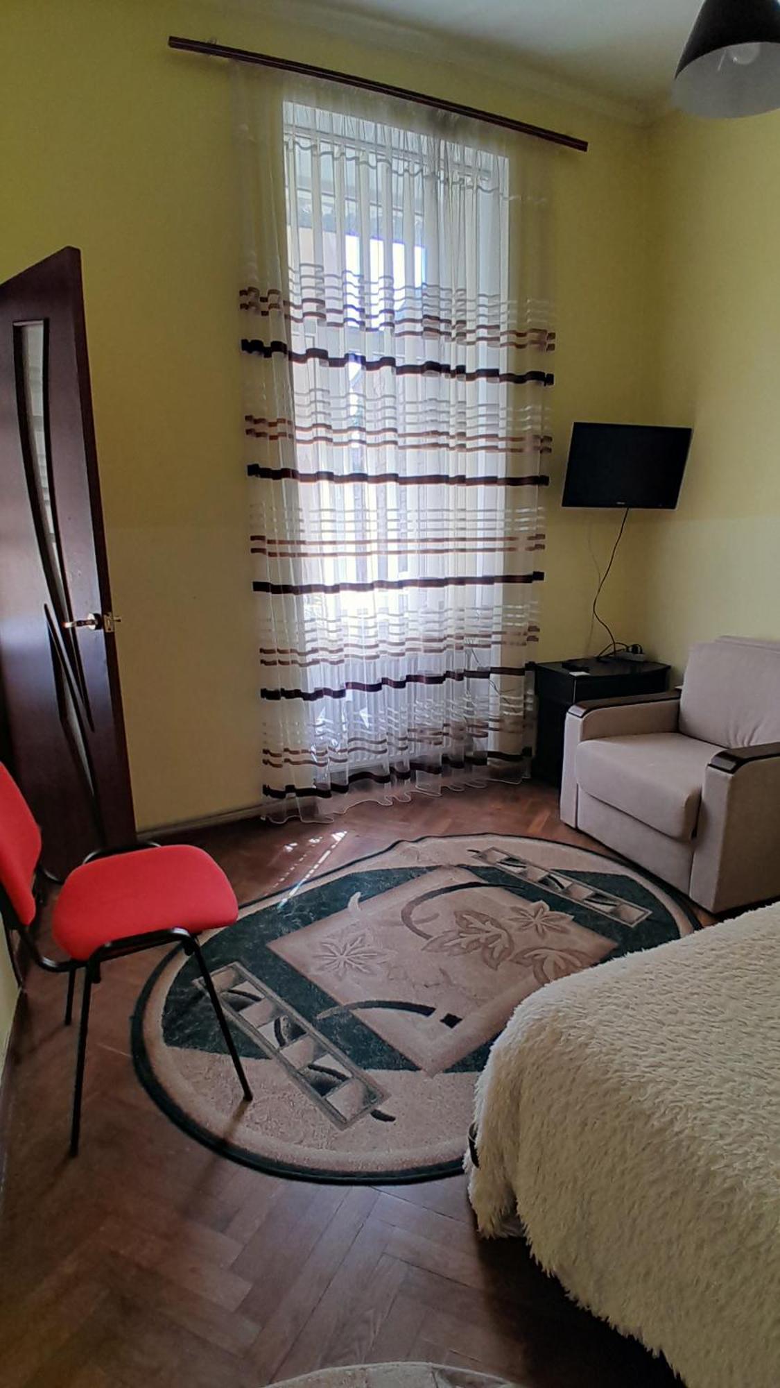 1ком апартаменты,парковка,улхорватская